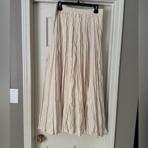 Elegant Cream Maxi Skirt